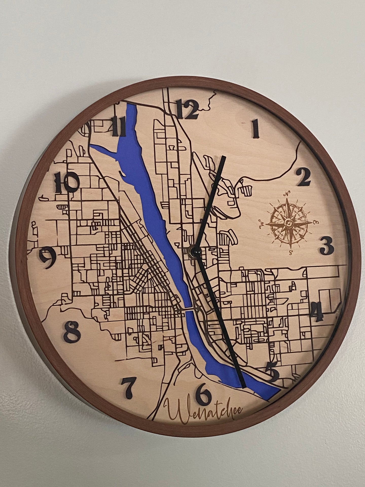 15” Wenatchee  clock